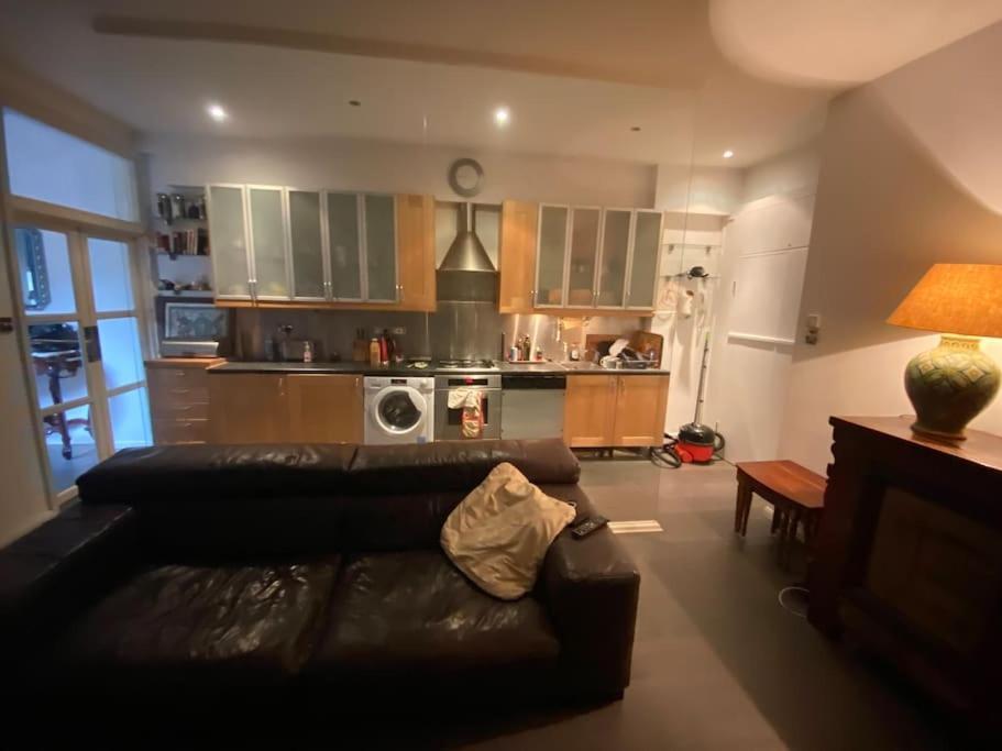 Large Studio Flat In Kensington Londen Buitenkant foto