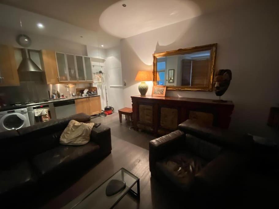 Large Studio Flat In Kensington Londen Buitenkant foto