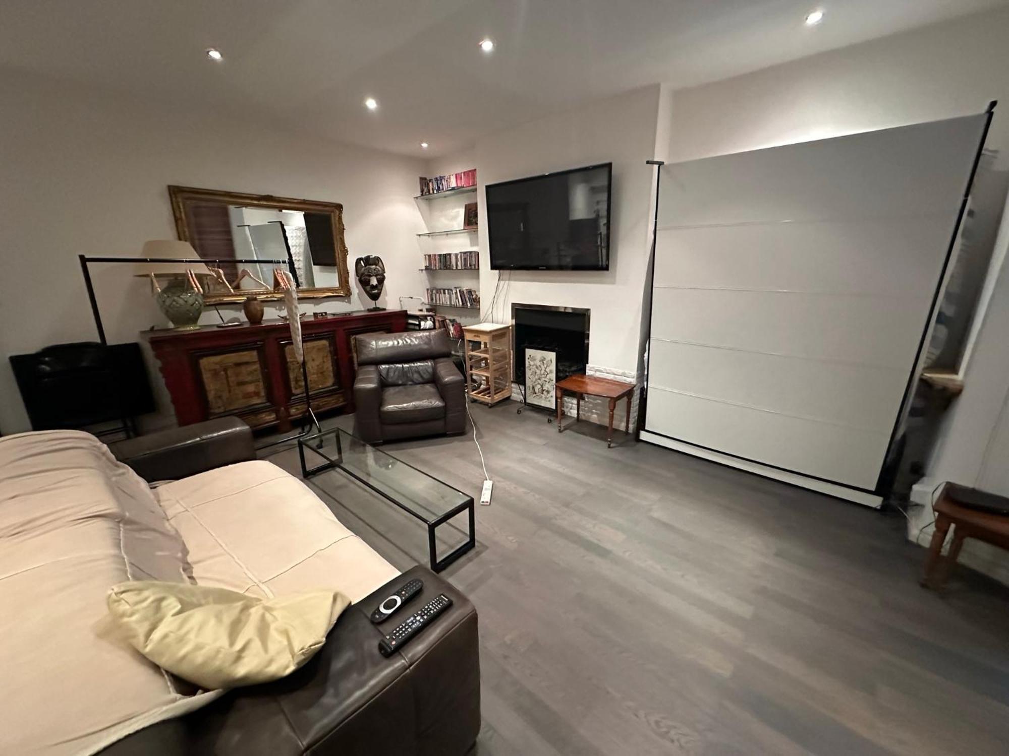 Large Studio Flat In Kensington Londen Buitenkant foto