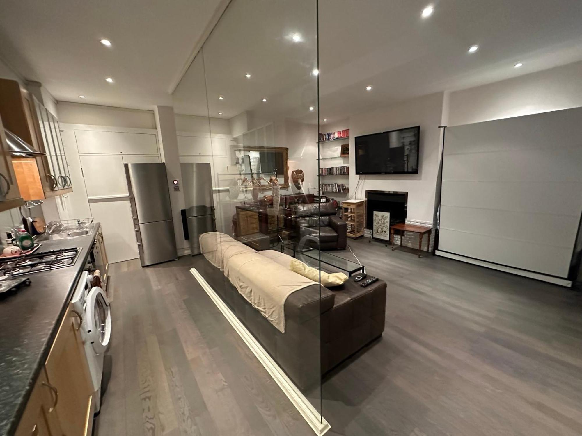Large Studio Flat In Kensington Londen Buitenkant foto